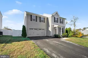 105 Harper Ln, Fredericksburg, VA 22405 - Photo 2