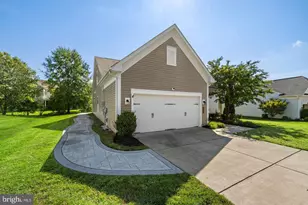 39 Battery Point Dr, Fredericksburg, VA 22406 - Photo 6
