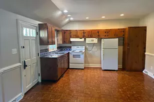 11 Chatham Heights Rd, Fredericksburg, VA 22405 - Photo 6