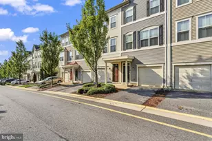 112 Shamrock Dr, Stafford, VA 22556 - Photo 2