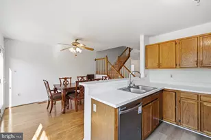 104 Stafford Glen Ct, Stafford, VA 22554 - Photo 8