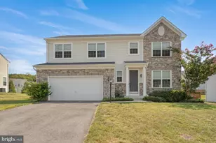 11 Worsham Ln, Fredericksburg, VA 22405 - Photo 2