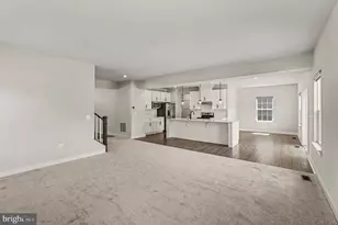 352 Greenstead Dr, Stafford, VA 22554 - Photo 8