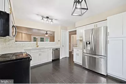 28 Cherry Laurel Drive, Fredericksburg, VA 22405 - Photo 4