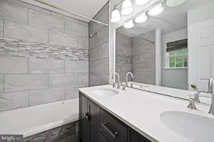28 Cherry Laurel Dr, Fredericksburg, VA 22405 - Photo 8
