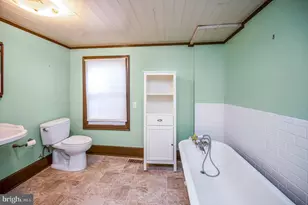 836 Truslow Rd, Fredericksburg, VA 22406 - Photo 40