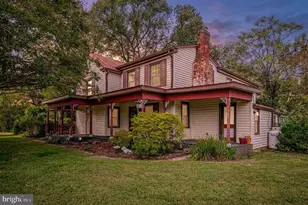 836 Truslow Rd, Fredericksburg, VA 22406 - Photo 2