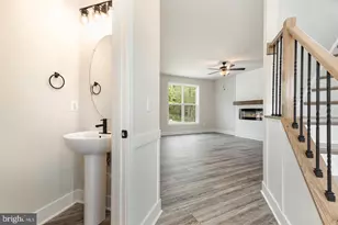 165 Butler Rd, Fredericksburg, VA 22405 - Photo 4
