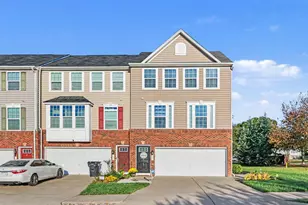102 Landing Dr, Fredericksburg, VA 22405 - Photo 2
