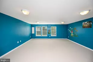 204 Spring Park Ln, Fredericksburg, VA 22405 - Photo 4