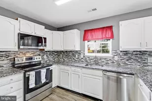 107 Bridgewood Ct, Stafford, VA 22554 - Photo 8