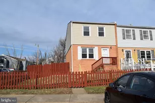 58 Bristol Ct, Stafford, VA 22556 - Photo 2