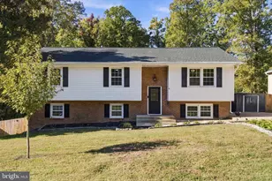 9 Cherry Tree Ln, Fredericksburg, VA 22405 - Photo 1