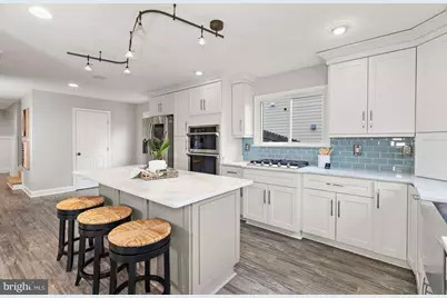 804 Cypress Ave, Virginia Beach, VA 23451 - Photo 16