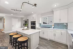 804 Cypress Ave, Virginia Beach, VA 23451 - Photo 16