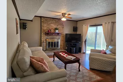 913 Spring Garden Lane, Virginia Beach, VA 23452 - Photo 8