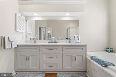 2312 Beach Haven Drive #302, Virginia Beach, VA 23451 - Photo 10