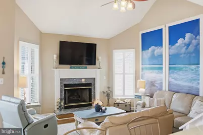 2312 Beach Haven Drive #302, Virginia Beach, VA 23451 - Photo 8