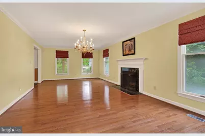 4073 Bridgehampton Lane, Virginia Beach, VA 23455 - Photo 10