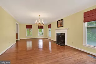 4073 Bridgehampton Ln, Virginia Beach, VA 23455 - Photo 10