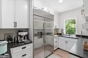 1242 N Inlynnview Rd, Virginia Beach, VA 23454 - Photo 26