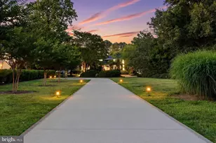 1242 N Inlynnview Rd, Virginia Beach, VA 23454 - Photo 48
