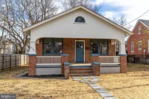 672 Sherwood Ave, Waynesboro, VA 22980 - Photo 1