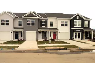 249 Camden Dr, Waynesboro, VA 22980 - Photo 1