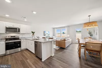 237 Camden Drive, Waynesboro, VA 22980 - Photo 2