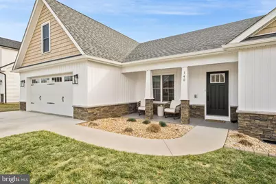 142 Lindburgh Drive, Waynesboro, VA 22980 - Photo 2