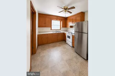 403 Market Avenue, Waynesboro, VA 22980 - Photo 2
