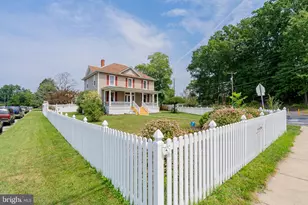 409 8th St, Waynesboro, VA 22980 - Photo 4