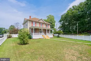409 8th St, Waynesboro, VA 22980 - Photo 2