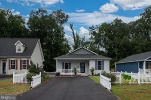 137 12th St, Colonial Beach, VA 22443 - Photo 18