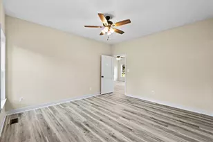 617 Bancroft Ave, Colonial Beach, VA 22443 - Photo 22