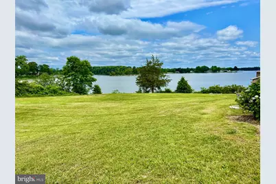 204 Woodmount Drive, Colonial Beach, VA 22443 - Photo 30