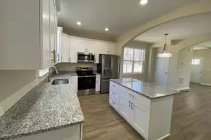 113 Laurel Ln, Colonial Beach, VA 22443 - Photo 8