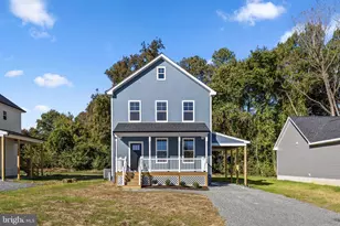 739 Lakeview Dr, Colonial Beach, VA 22443 - Photo 38