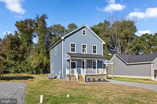 739 Lakeview Dr, Colonial Beach, VA 22443 - Photo 44