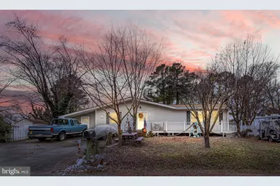 3504 Wakefield St, Colonial Beach, VA 22443 - Photo 1