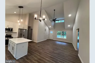 633 Shorewood Drive, Colonial Beach, VA 22443 - Photo 2