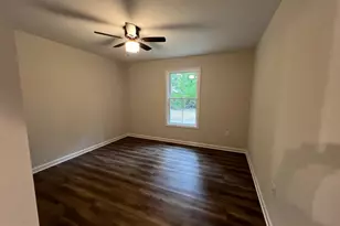 633 Shorewood Dr, Colonial Beach, VA 22443 - Photo 38