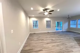 402 Monroe Dr, Colonial Beach, VA 22443 - Photo 18