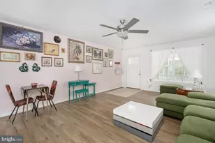 218 Shorewood Dr, Colonial Beach, VA 22443 - Photo 6