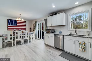 339 Azure Dr, Colonial Beach, VA 22443 - Photo 10