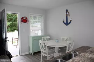 418 Lincoln Ave, Colonial Beach, VA 22443 - Photo 10