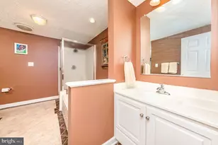 100 Taylor St, Colonial Beach, VA 22443 - Photo 8
