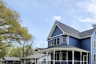 126 4th St, Colonial Beach, VA 22443 - Photo 2