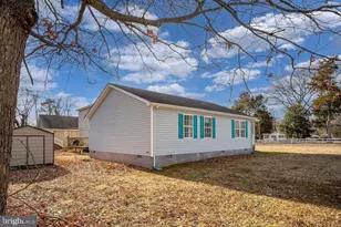 200 5th St, Colonial Beach, VA 22443 - Photo 4