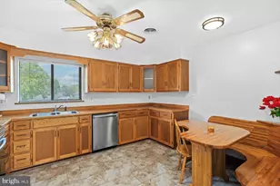 198 Canoe Pl, Montross, VA 22520 - Photo 16